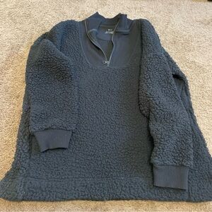 Aerie gray pullover size xs